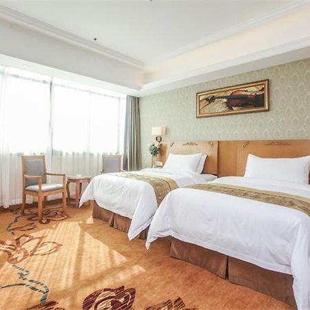 Vienna Hotel Fuzhou Linchuan Avenue エクステリア 写真